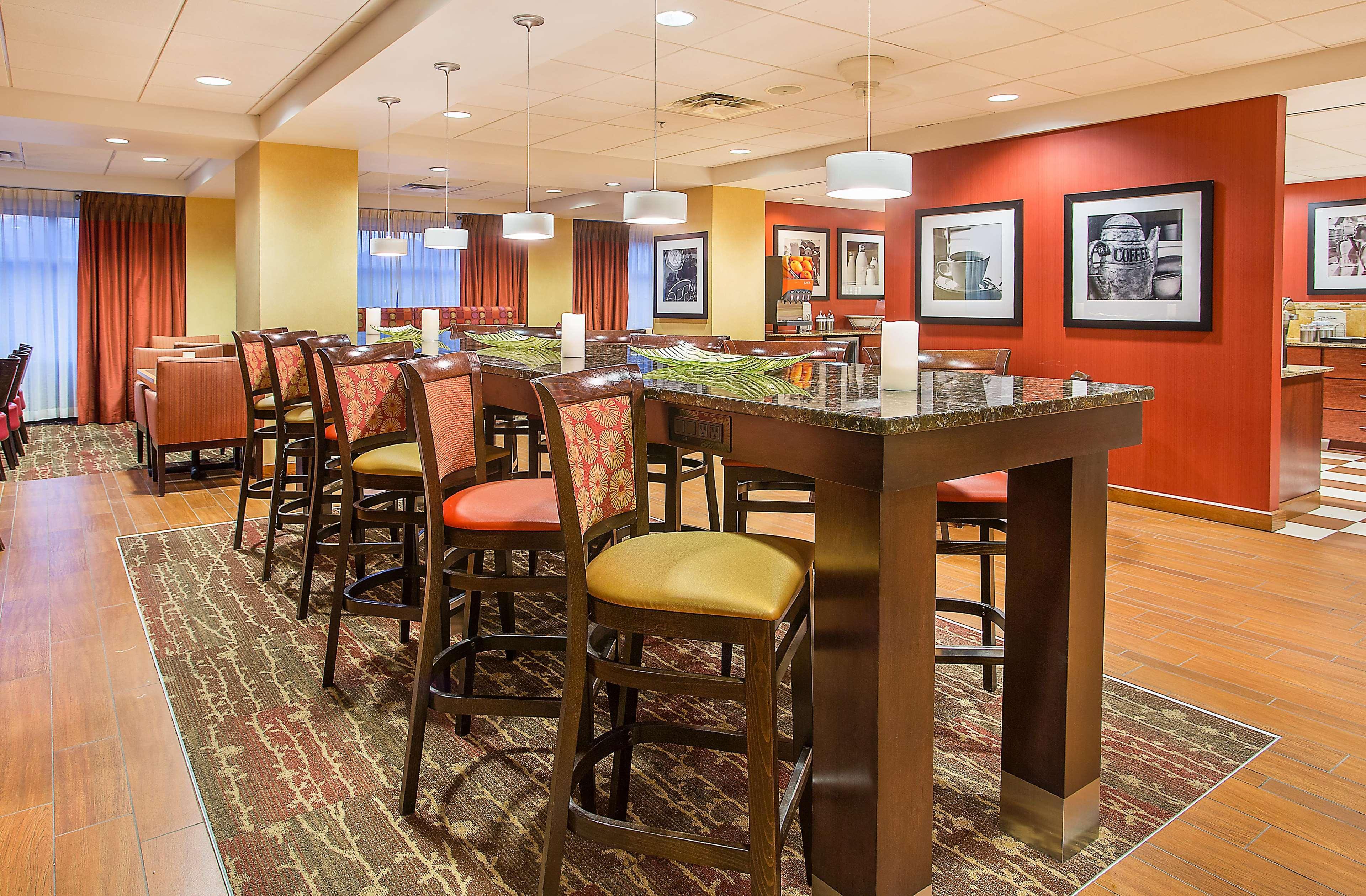 Hampton Inn Knoxville-West At Cedar Bluff Bagian luar foto